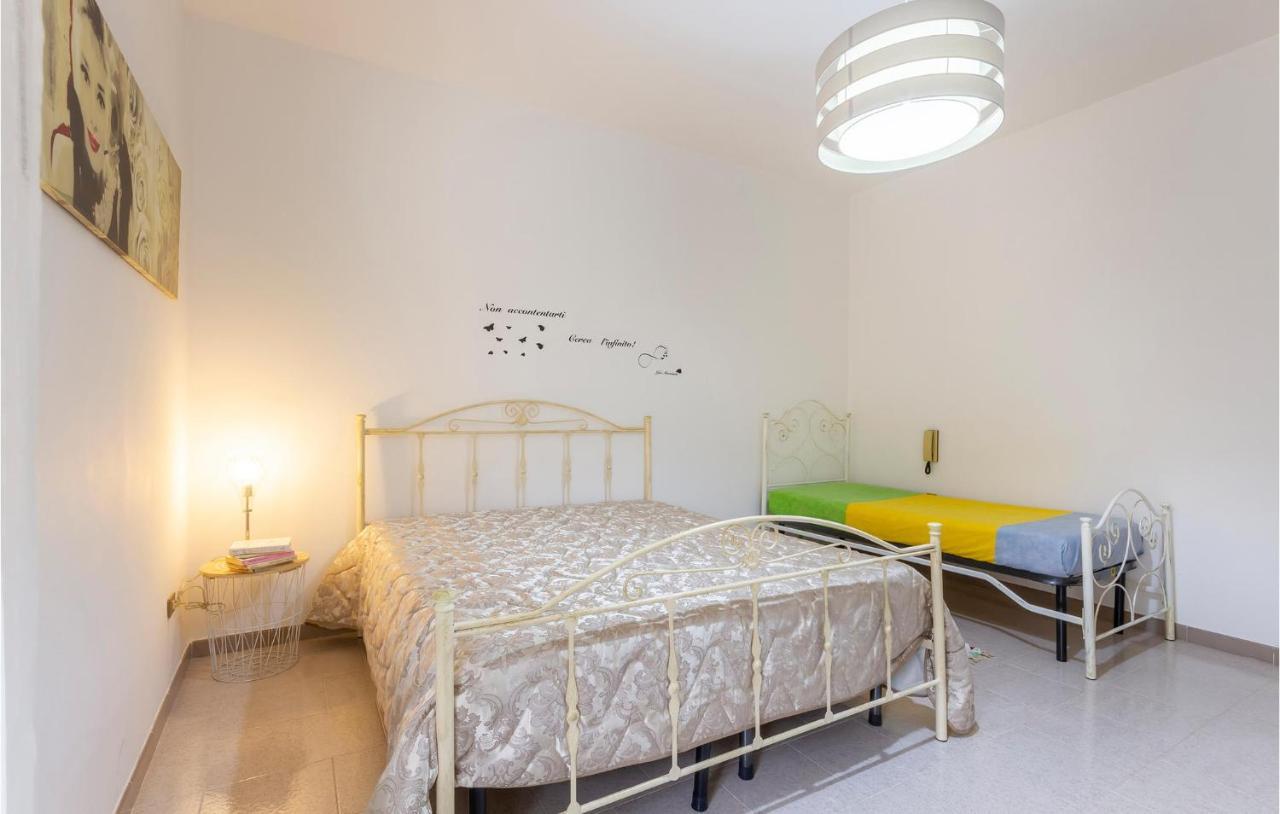 Lovely Apartment In Carovigno With Kitchen Екстер'єр фото