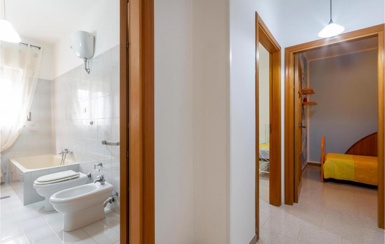 Lovely Apartment In Carovigno With Kitchen Екстер'єр фото